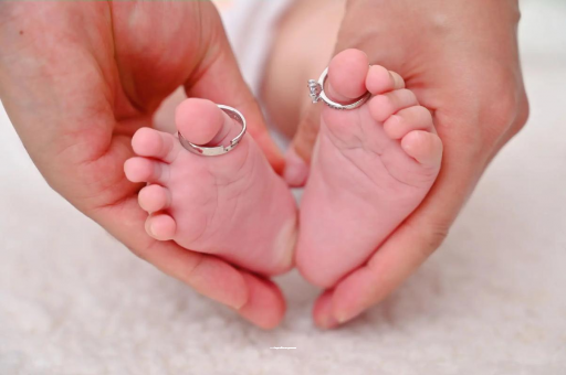 乐陵宝宝睡觉头上都是汗 乐陵宝宝睡觉头上都是汗